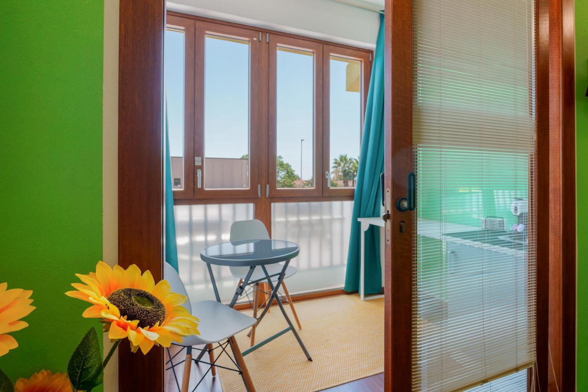 Bed and Breakfast Unplug Quartu SantʼElena Esterno foto