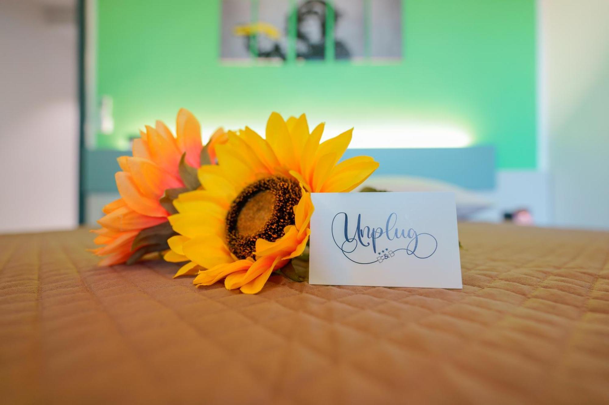 Bed and Breakfast Unplug Quartu SantʼElena Esterno foto