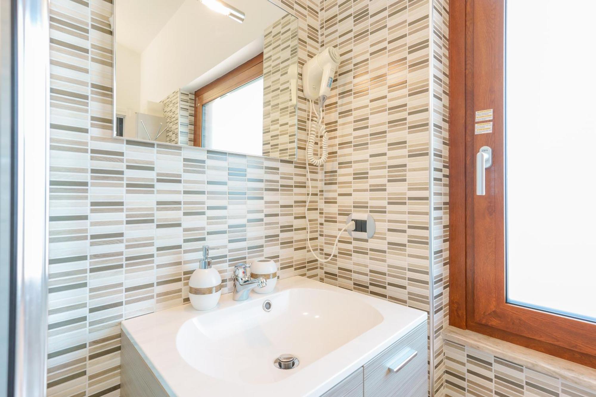 Bed and Breakfast Unplug Quartu SantʼElena Esterno foto