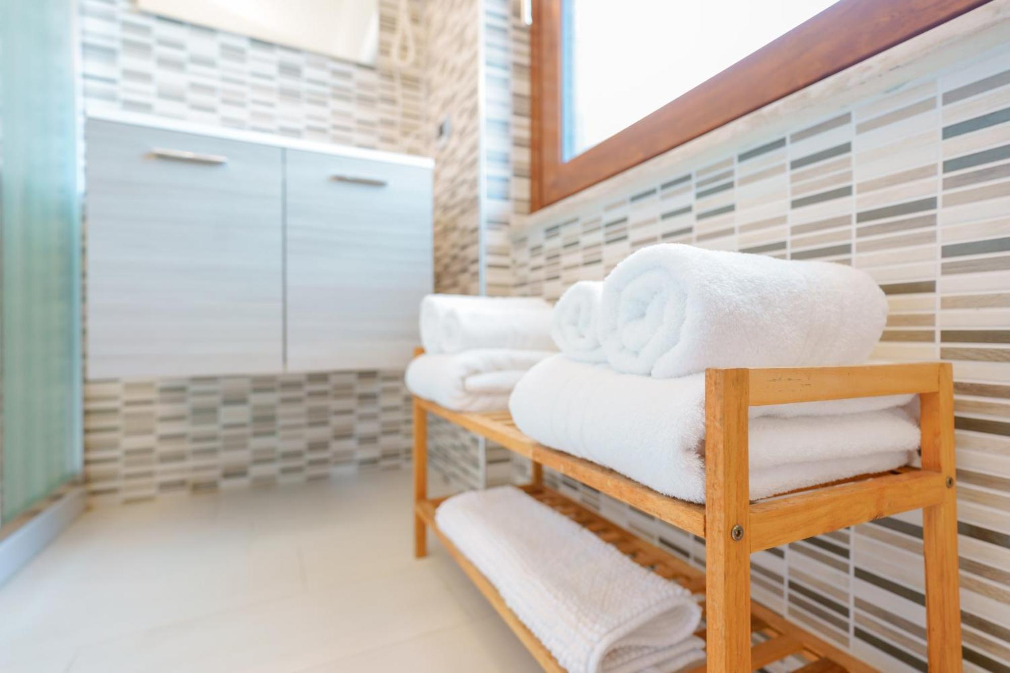 Bed and Breakfast Unplug Quartu SantʼElena Esterno foto